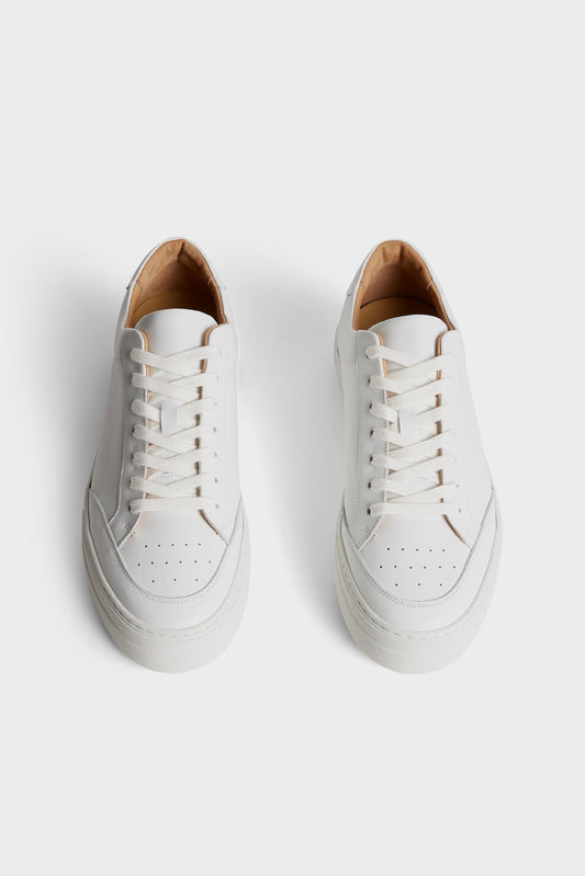 Art Signature Leather Sneaker / White