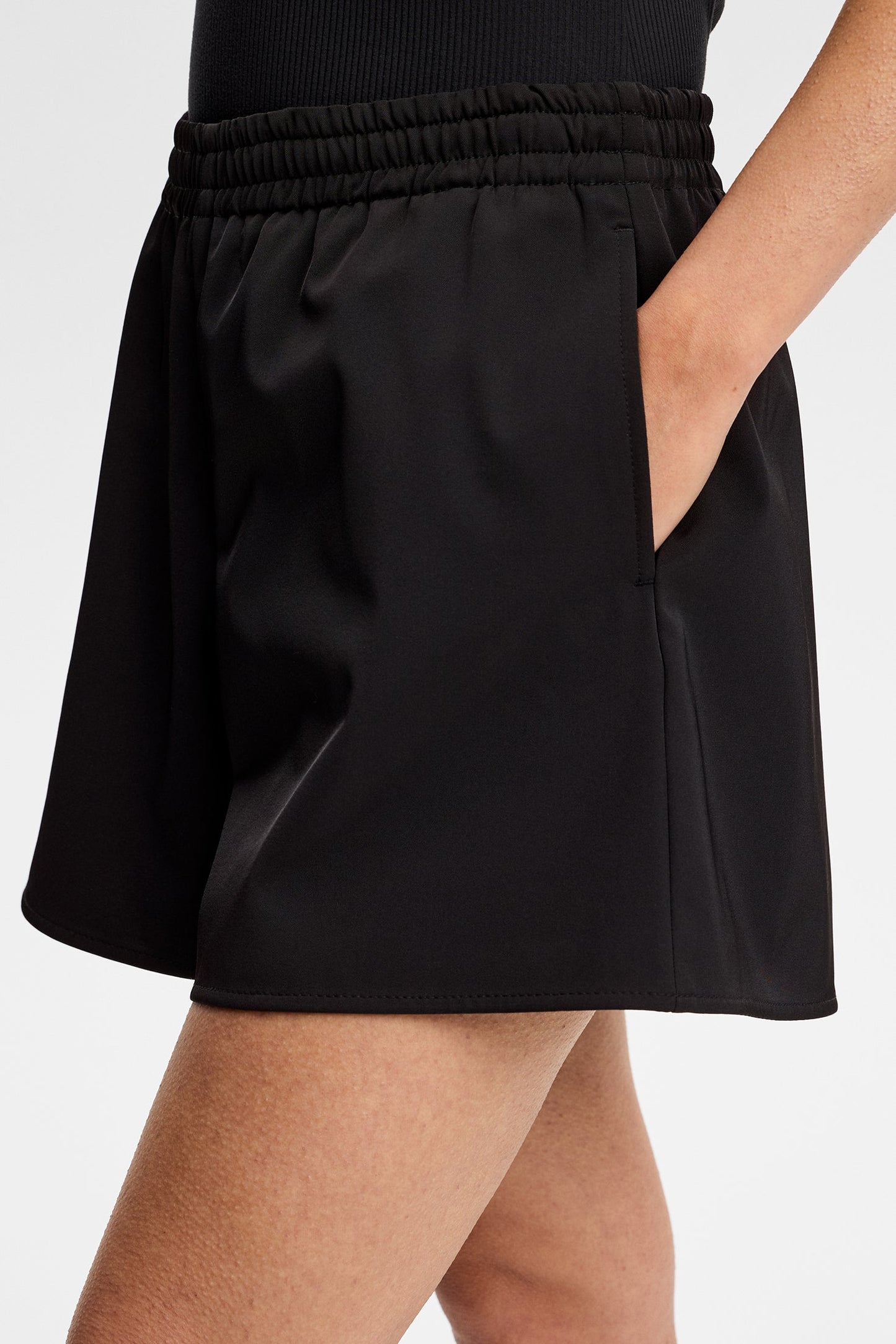 Shirley short / Black