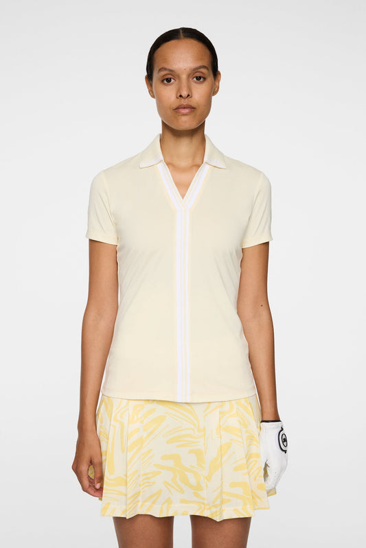 Evia Polo / Lemon Icing