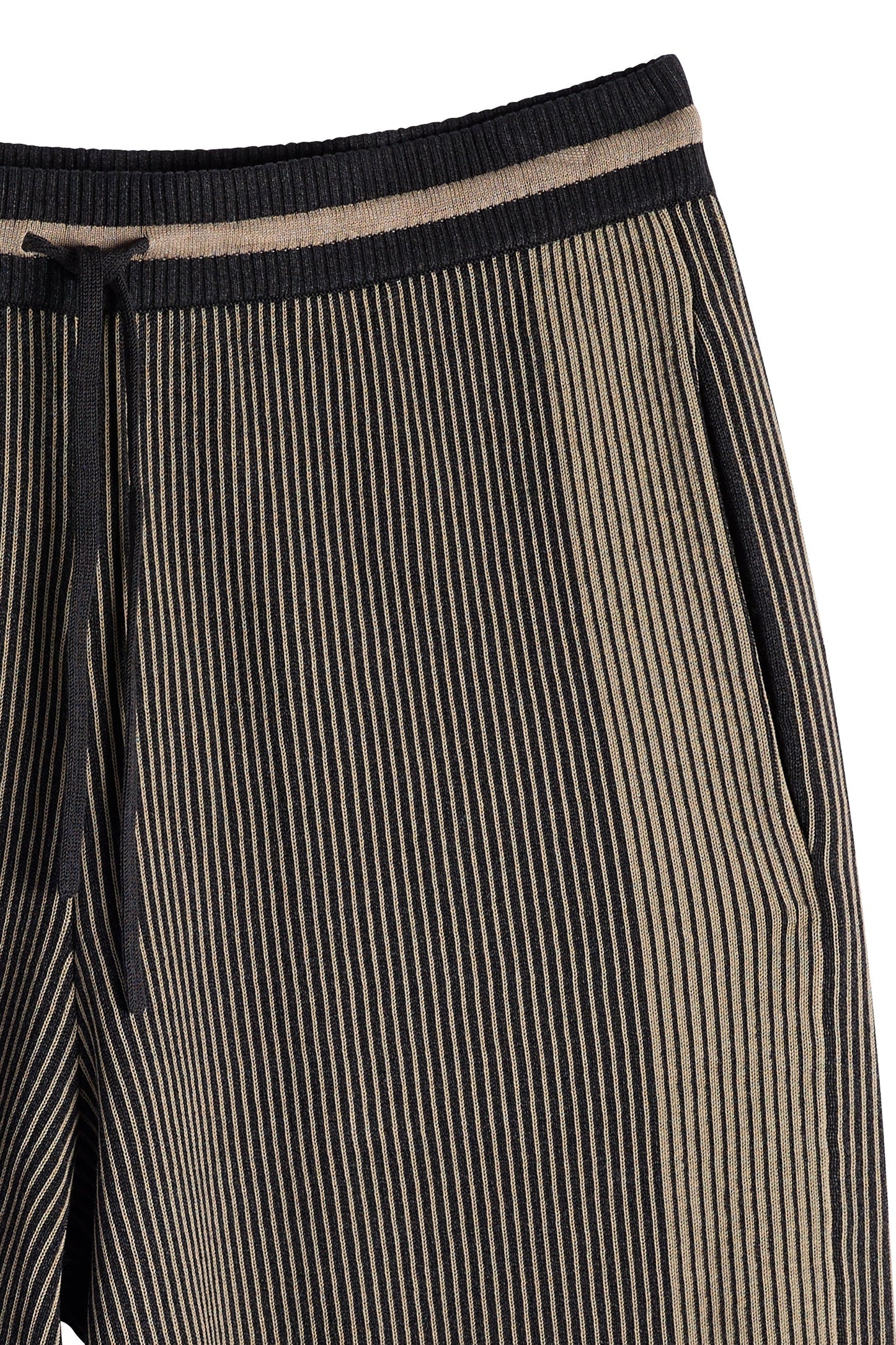 Simon Knitted Shorts / Black
