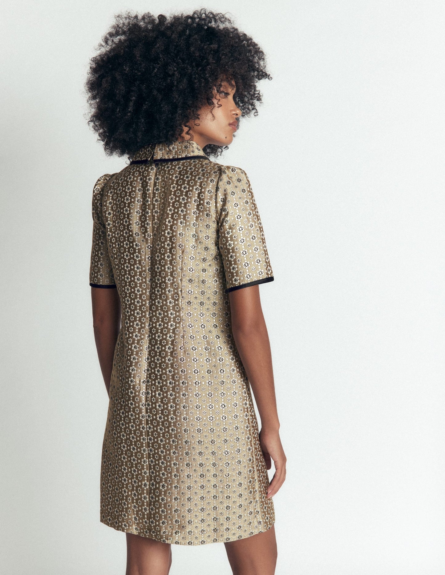 Bow Detail Pocket Shift Dress-Gold Jacquard