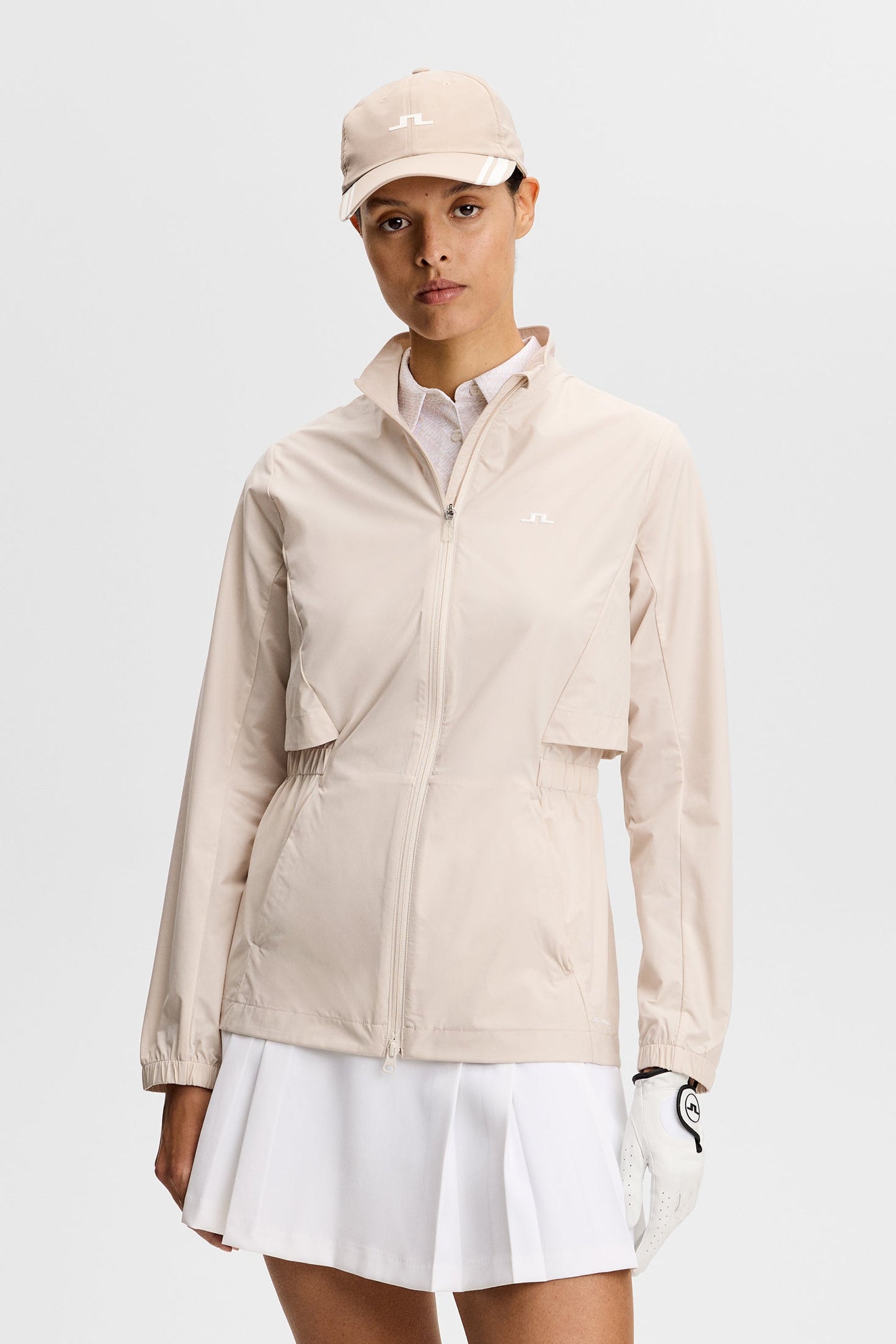 Ellie Motion Shell Jacket / Moonbeam
