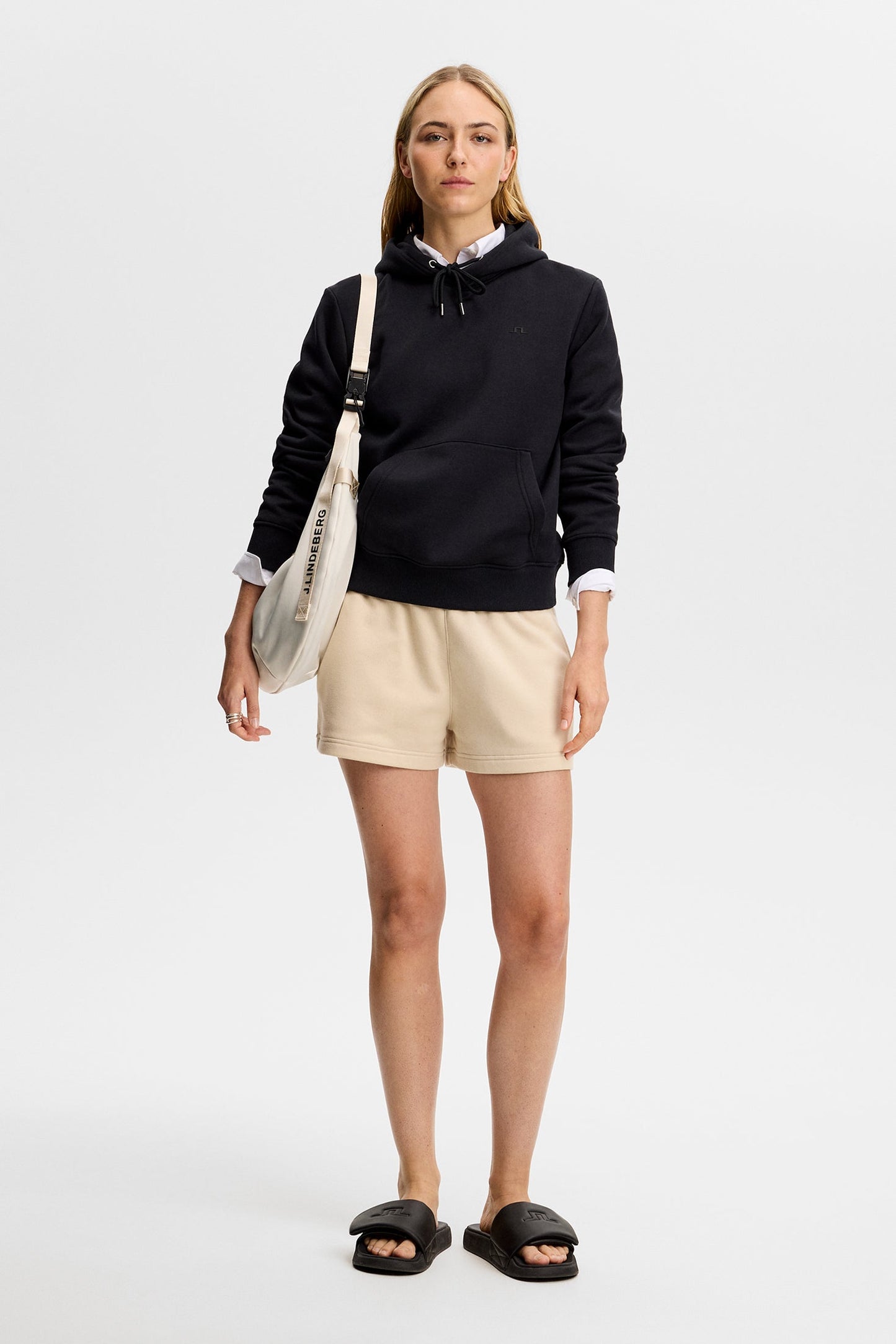 Nova Hood / Black