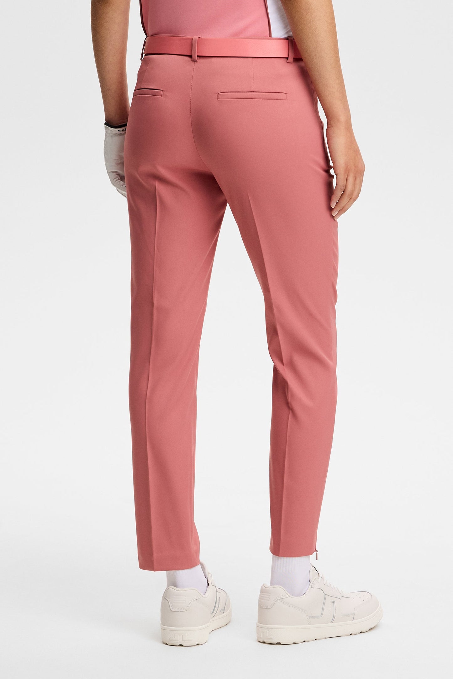 Pia Pant / Withered Rose