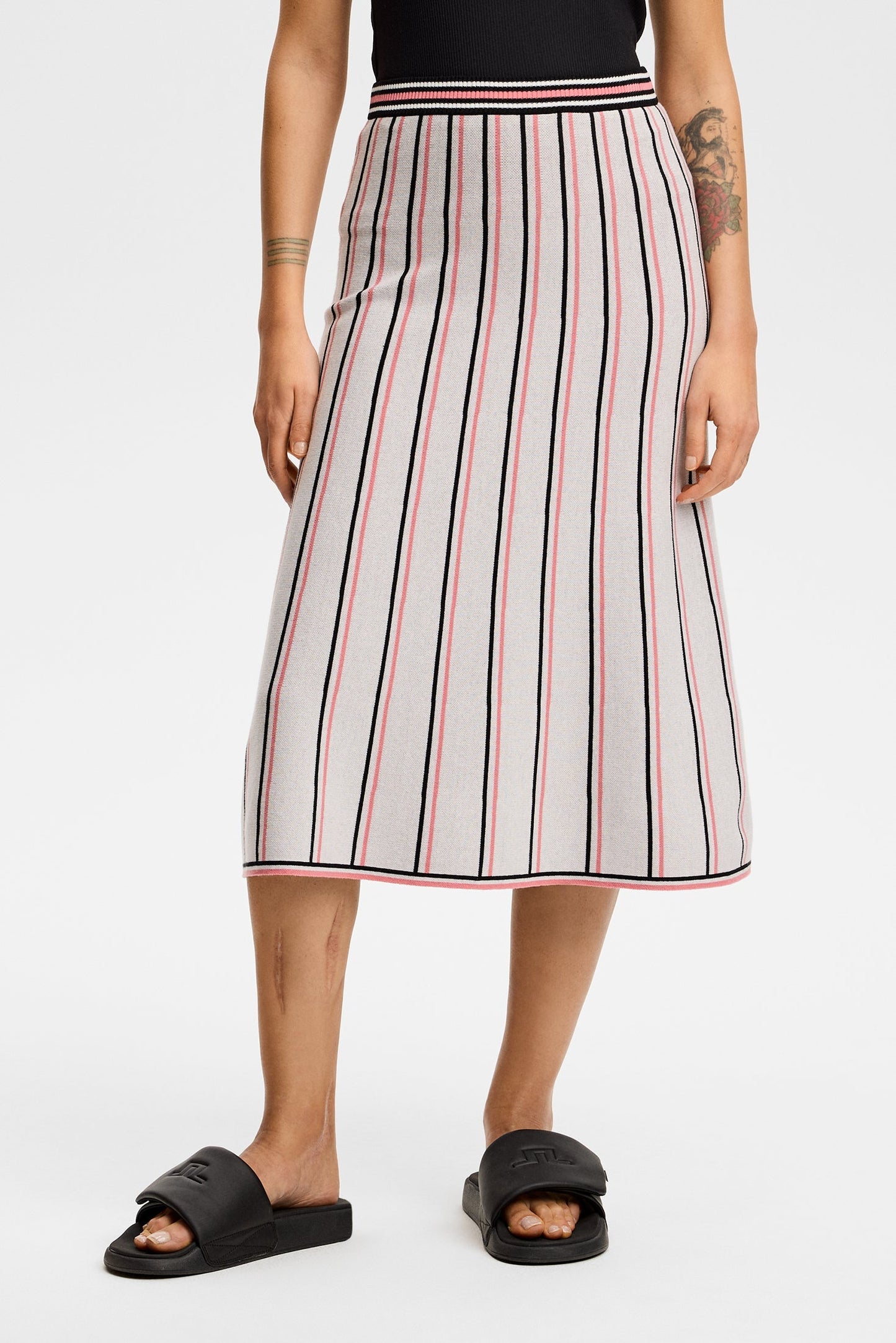 Nora Knit Midi Skirt / White