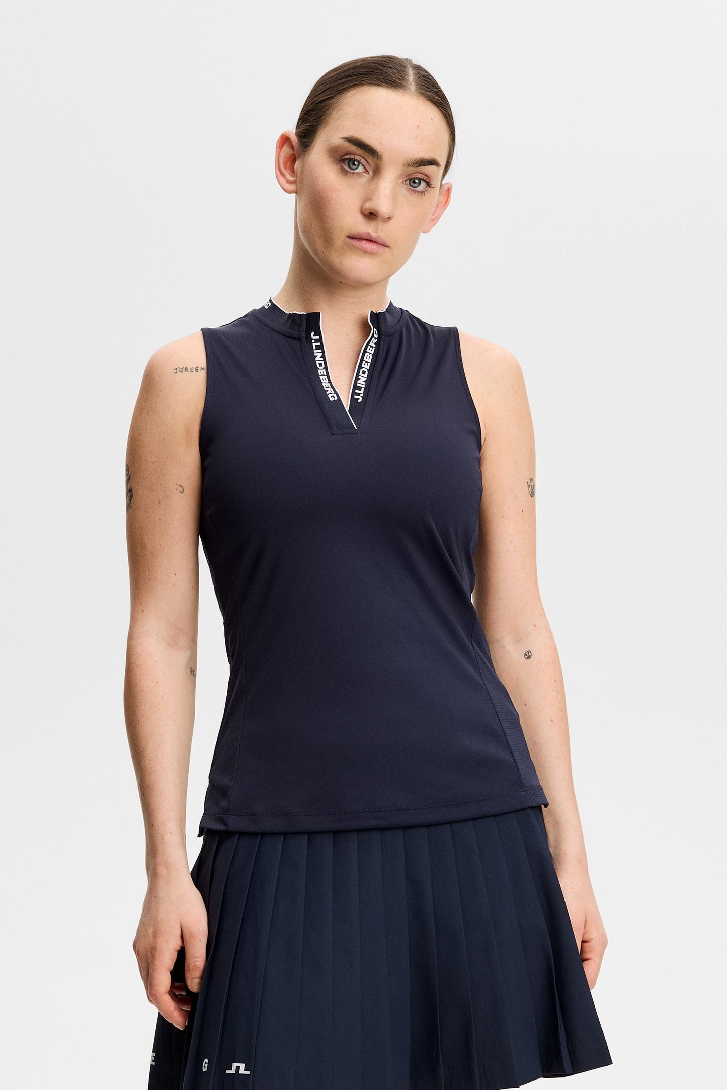 Leya Sleeveless Top / Navy