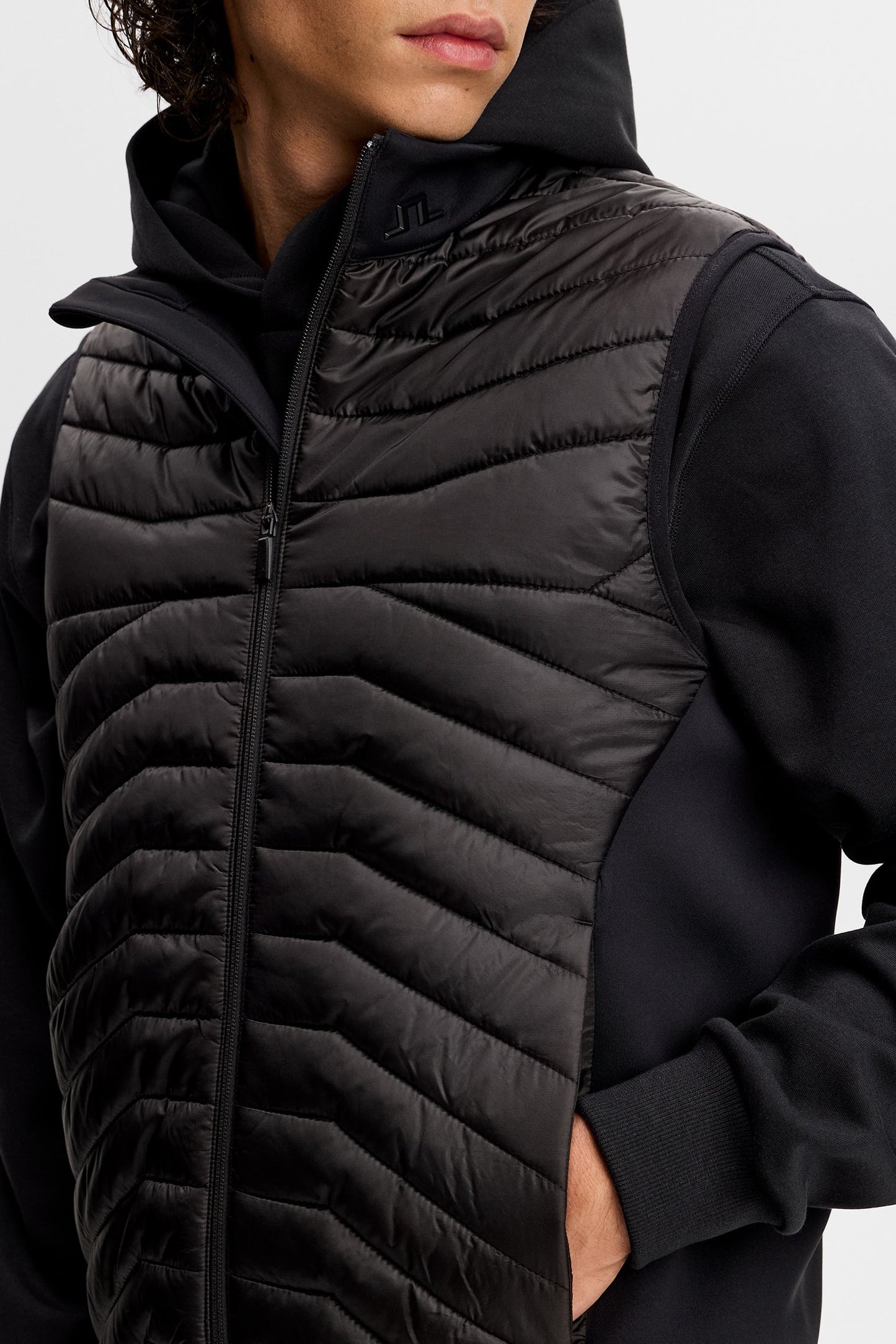 Heyden Quilt Hybrid Vest / Black