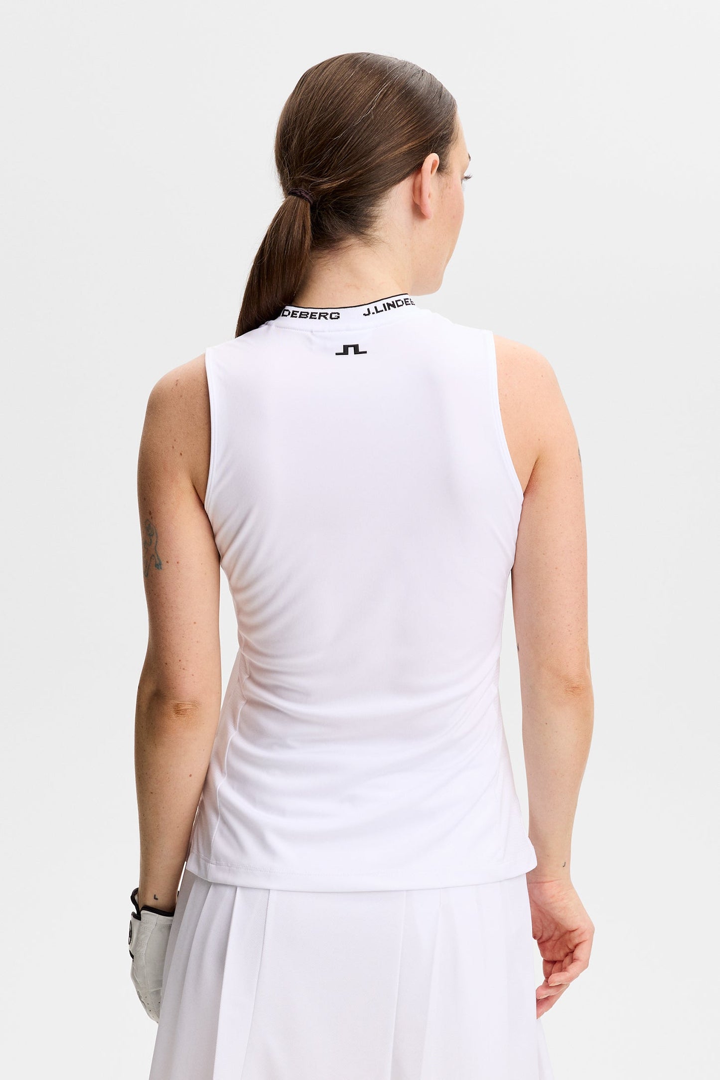 Leya Sleeveless Top / White
