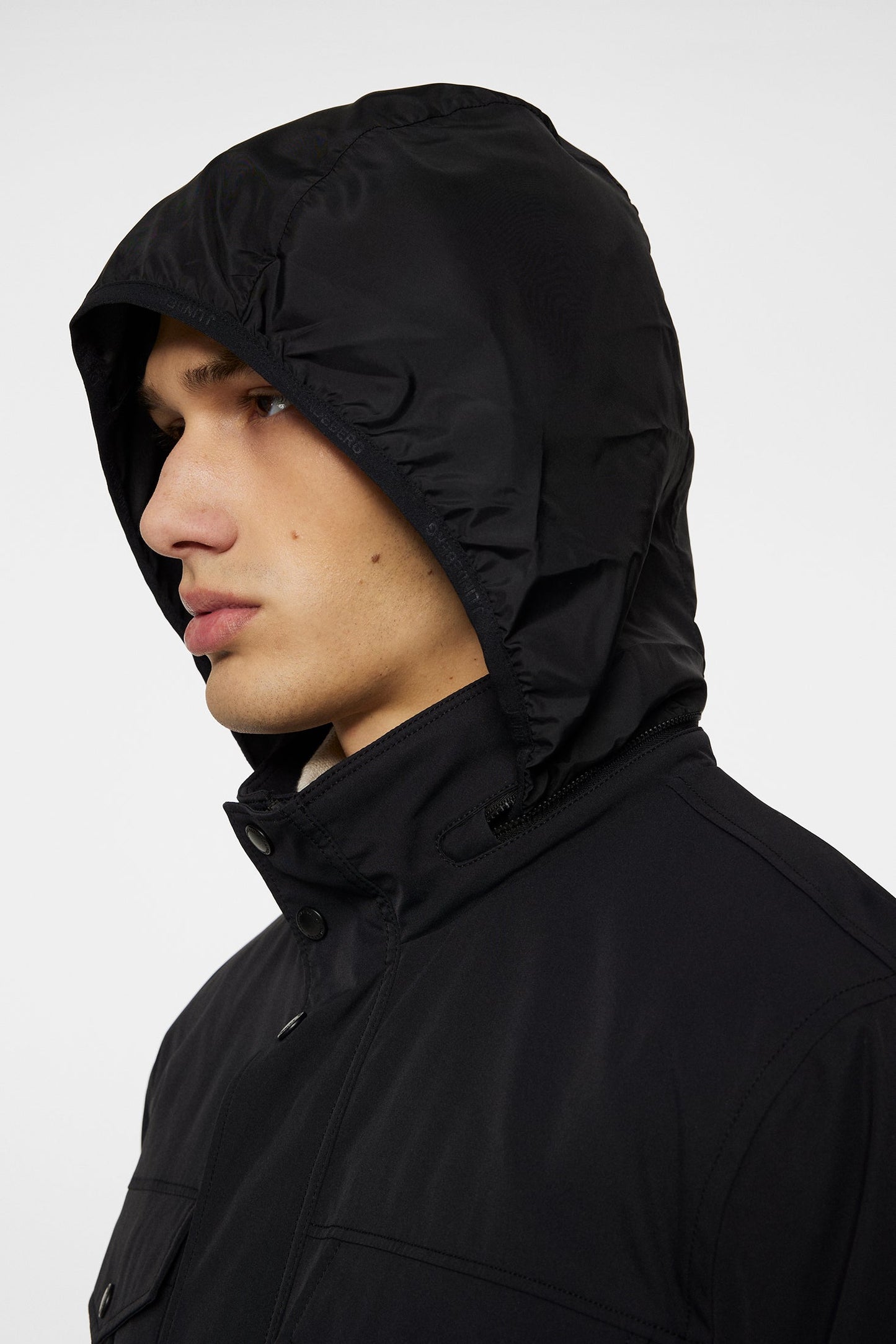 Bailey Poly Jacket / Black
