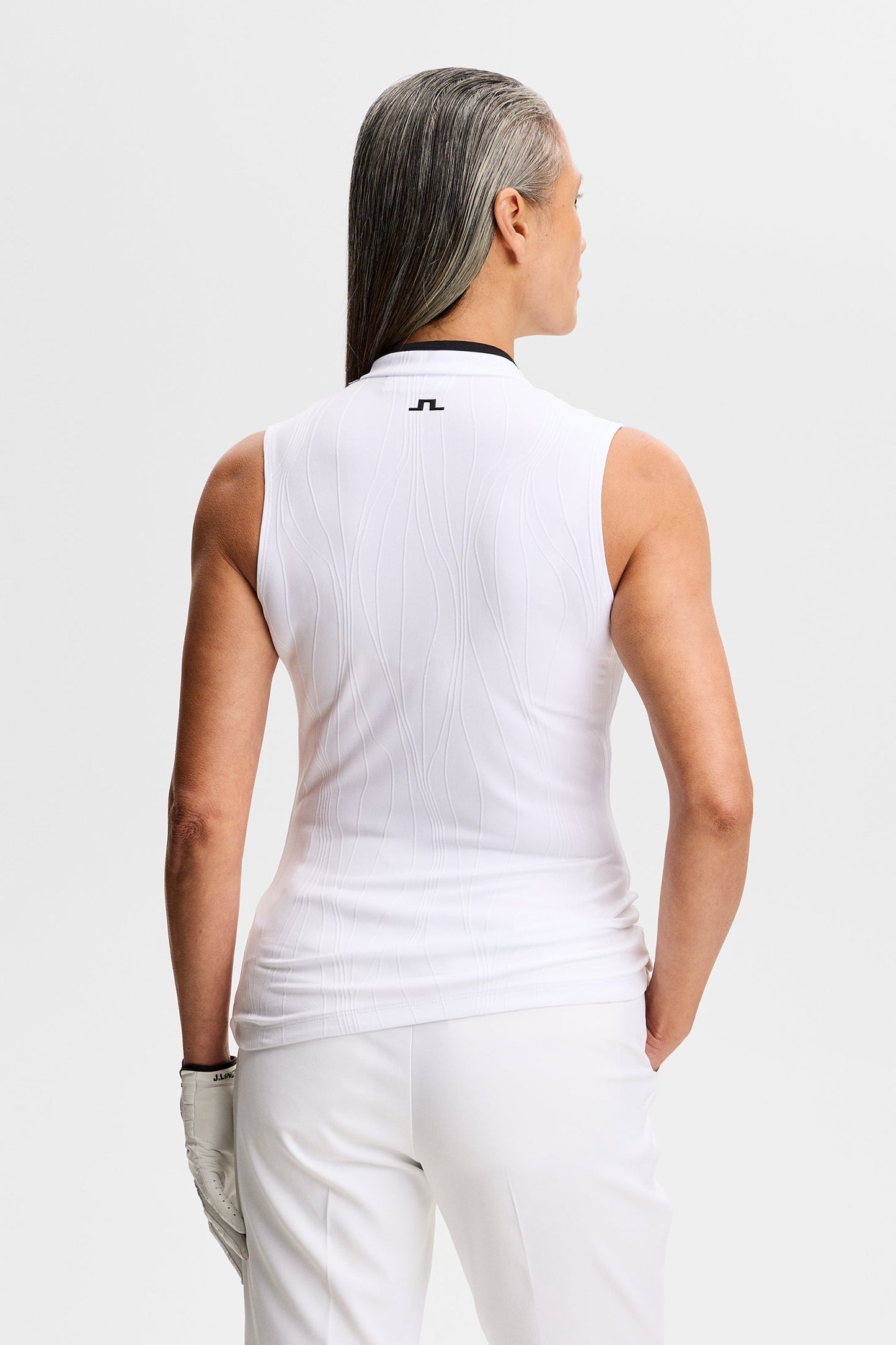 Mila Sleeveless Top / White