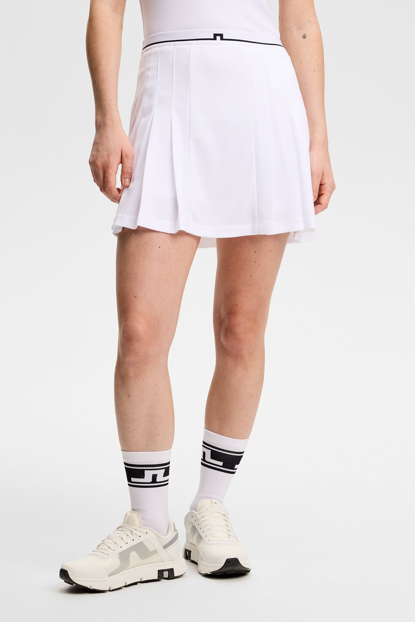 Harlow Skirt / White