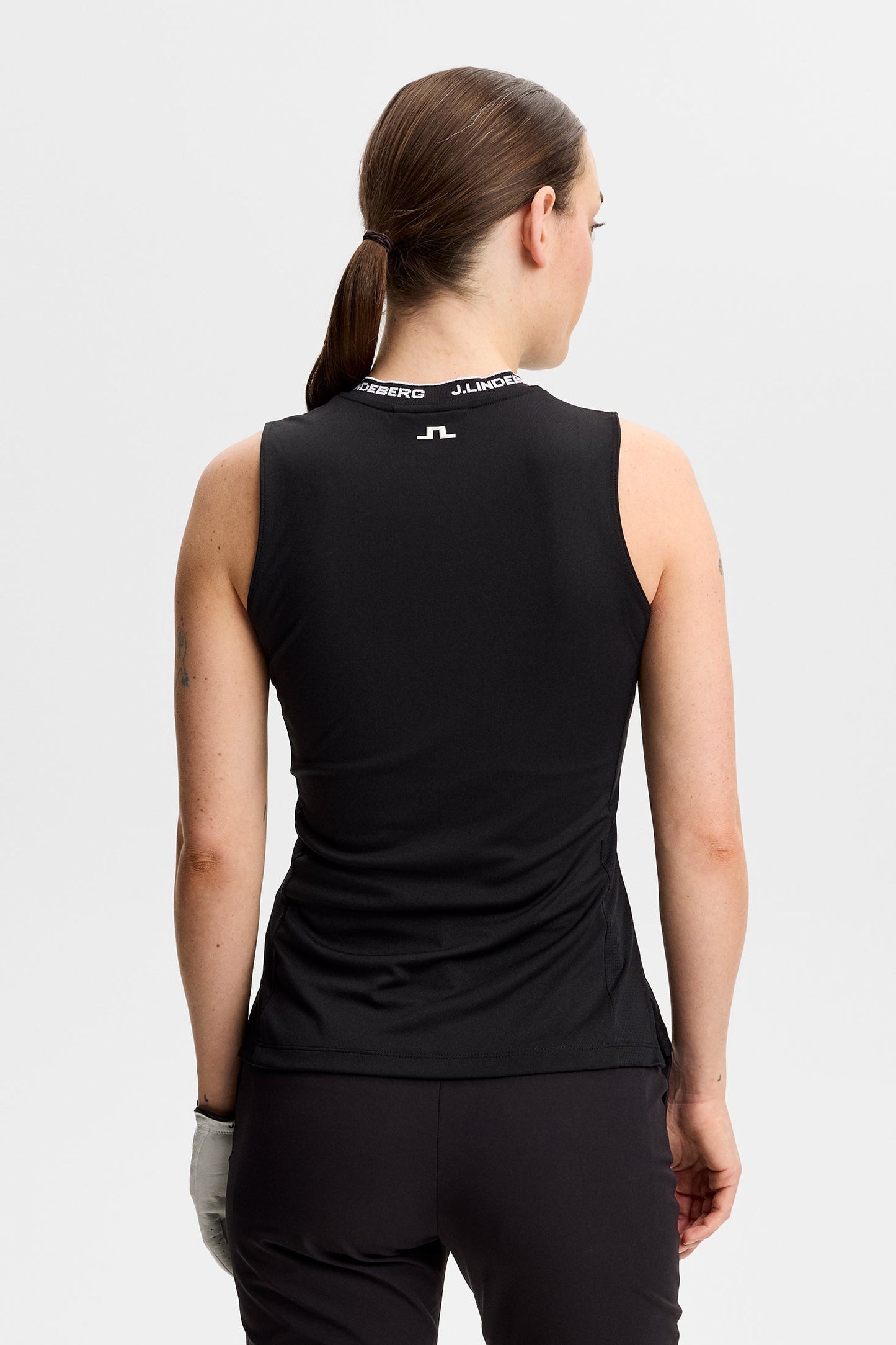 Leya Sleeveless Top / Black