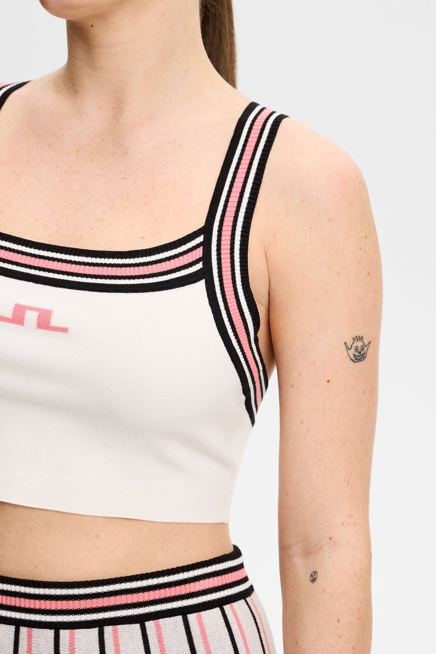 Nori Knit Crop Top / White
