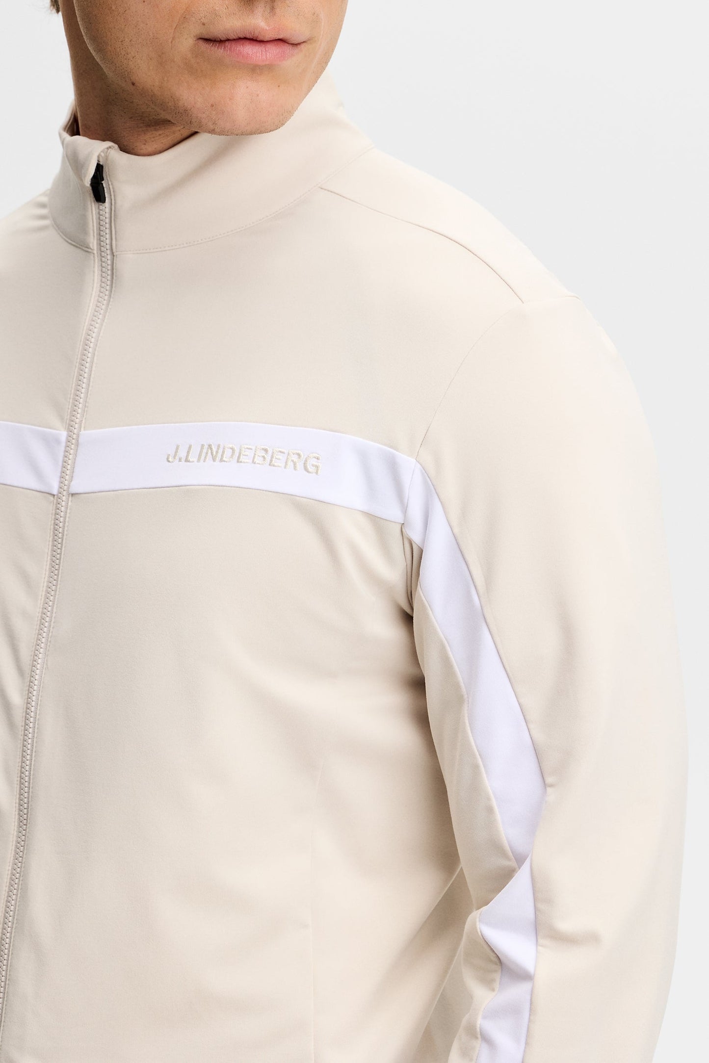 Jarvis Mid Layer / Moonbeam