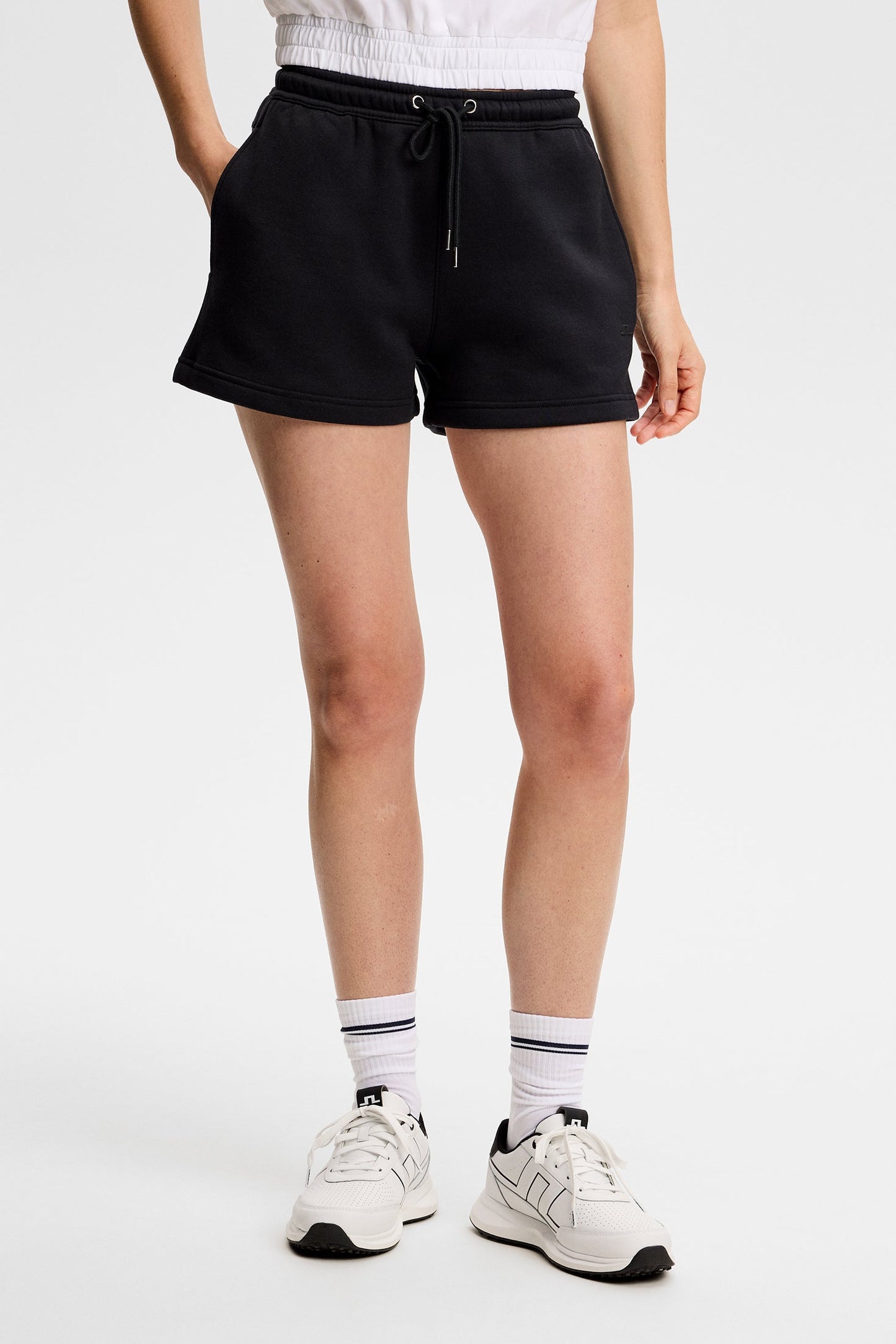 Nova Shorts / Black