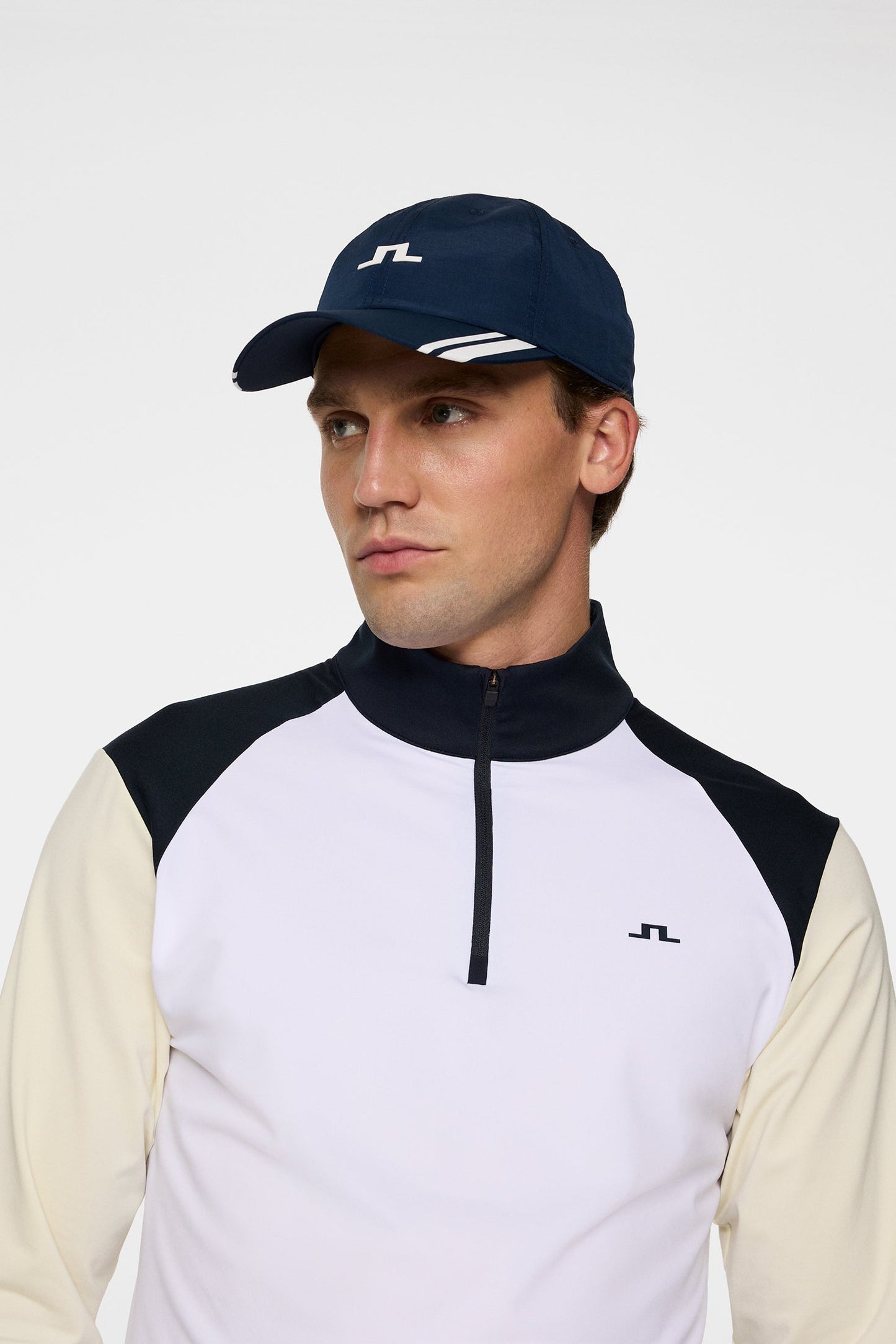 Sasha Mid Layer / White