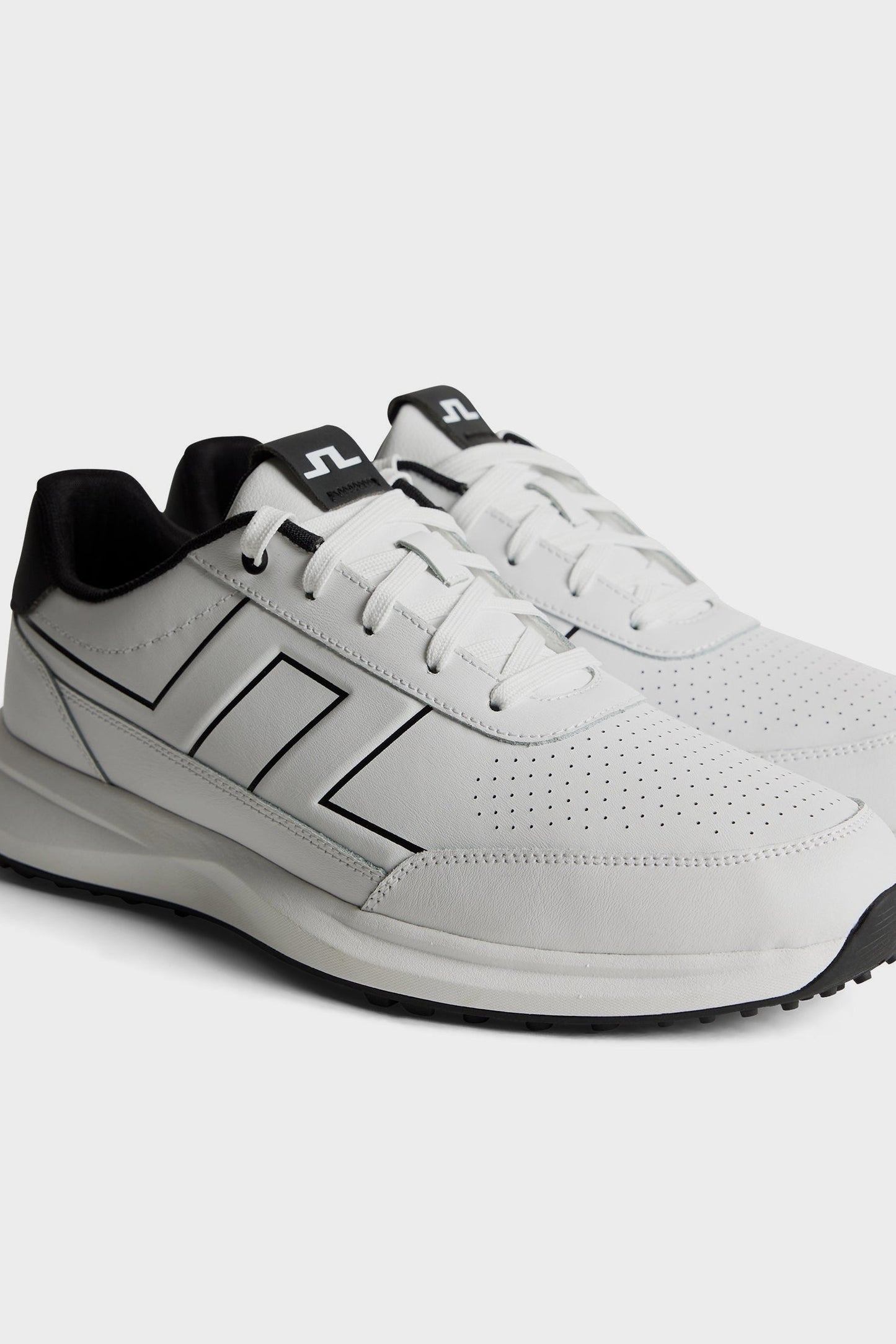 Bridge Golf Sneaker / White