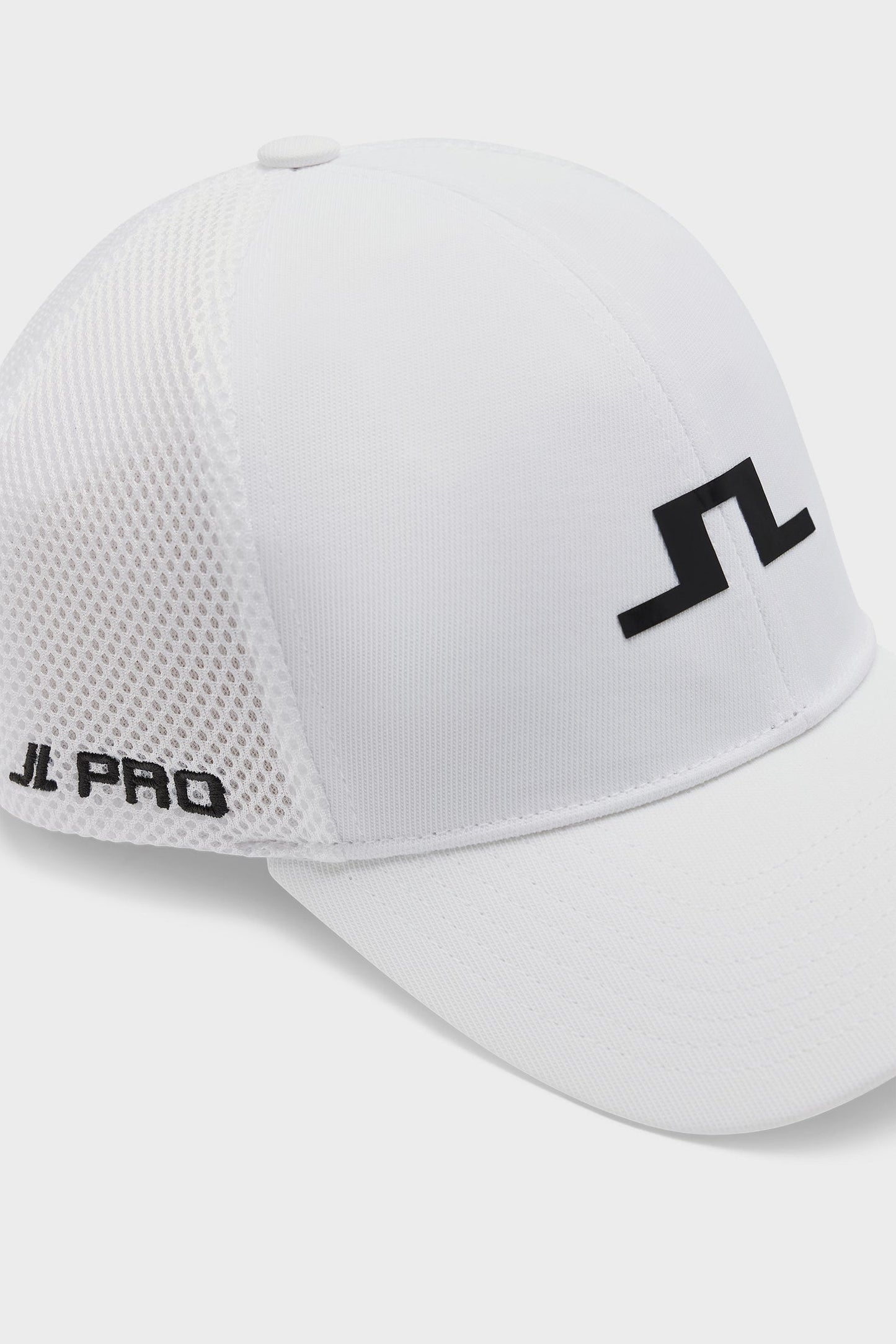 Pro Cap / White